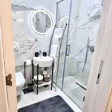 Modern 2 Bedroom With Balcony In Location * Tirana